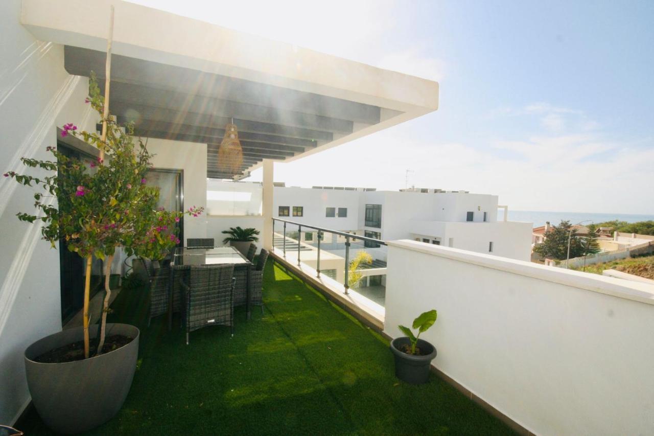 Atico Con Piscina, Golf, Vistas Al Mar Leilighet Torre de Benagalbon Eksteriør bilde