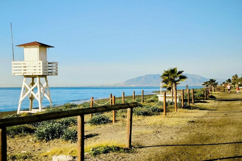 Atico Con Piscina, Golf, Vistas Al Mar Leilighet Torre de Benagalbon Eksteriør bilde